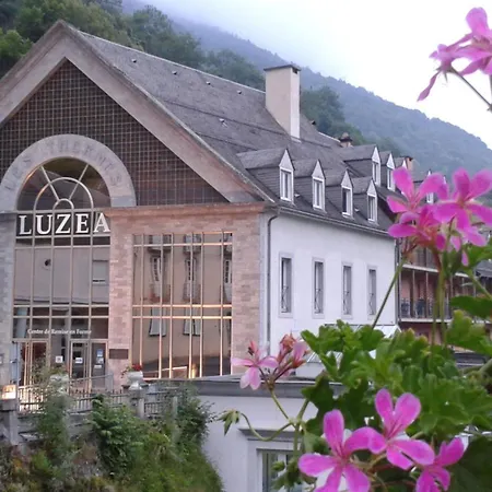 Agreable Pour Decouvrir Les Pyrenees *